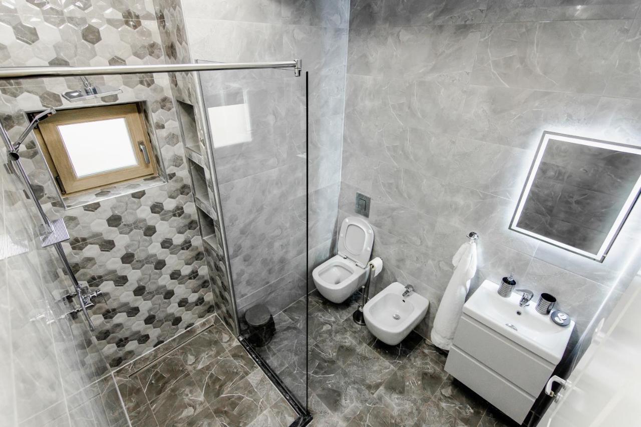 Samplus Central Apartment Craiova Eksteriør bilde