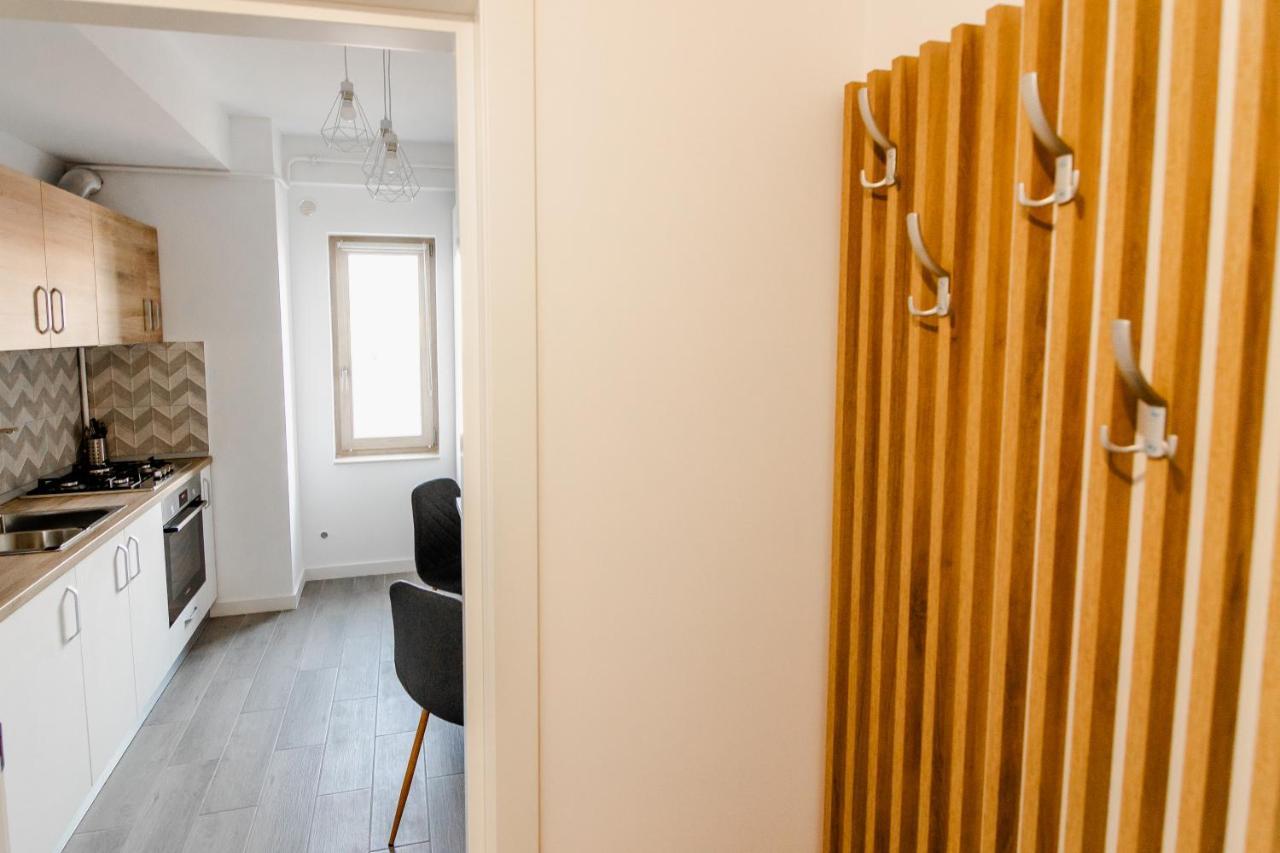 Samplus Central Apartment Craiova Eksteriør bilde